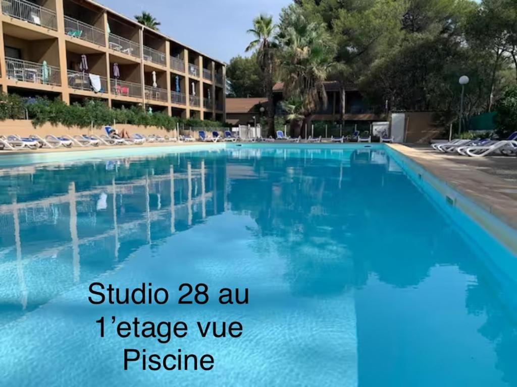 Les Appartements De La Marina Sanary-sur-Mer Exteriér fotografie